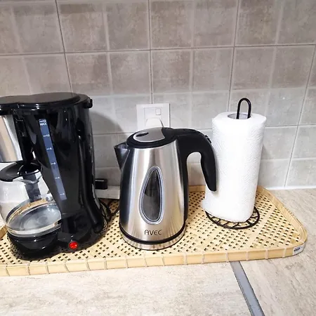 2 Cozy Apts, Fast Internet, 5 Min Walk To Beach! شقة لارنكا