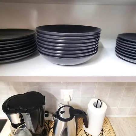 2 Cozy Apts, Fast Internet, 5 Min Walk To Beach! لارنكا