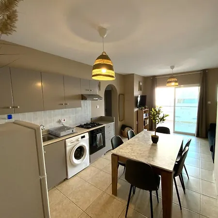 アパート 2 Cozy Apts, Fast Internet, 5 Min Walk To Beach! *