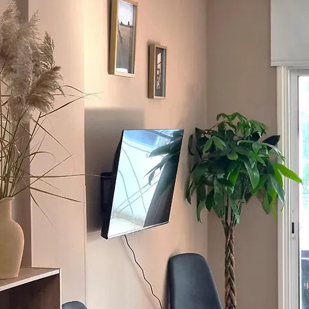 アパート 2 Cozy Apts, Fast Internet, 5 Min Walk To Beach!