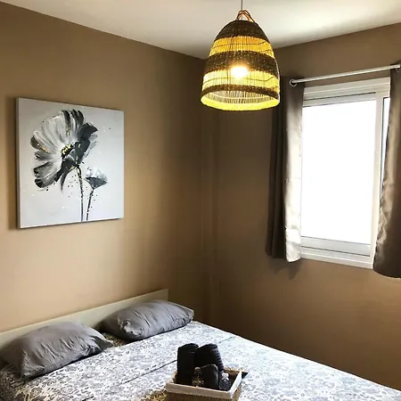 شقة 2 Cozy Apts, Fast Internet, 5 Min Walk To Beach! *