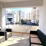 Apartment 2 Cozy Apts, Fast Internet, 5 Min Walk To Beach! *